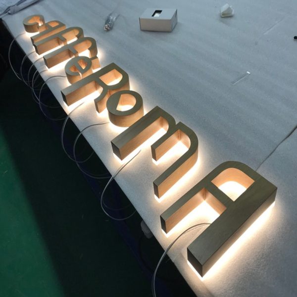 Customized 3D wooden backlit signage | Commercial logo 3D letter backlit signage | Thermal transfer printing wood grain 3D metal letter lamp - 图片 4