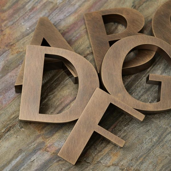 Custom 3D Vintage Brass Alphabet Numbers Metal Signage | Custom Metal Logo | Custom 3D Metal Backlit Logo | Custom Vintage Metal Numeric Alphabet - Commercial or Residential - 图片 2